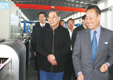 第十一届全国政协副主席李金华调查PT视讯科技